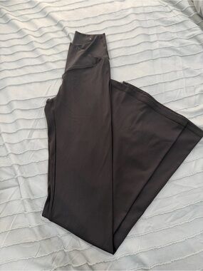 Aerie Crossover Flare Legging